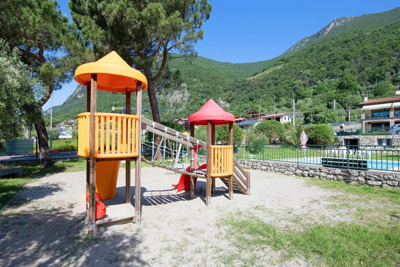 Camping Eurovil Predore Buitenkant foto
